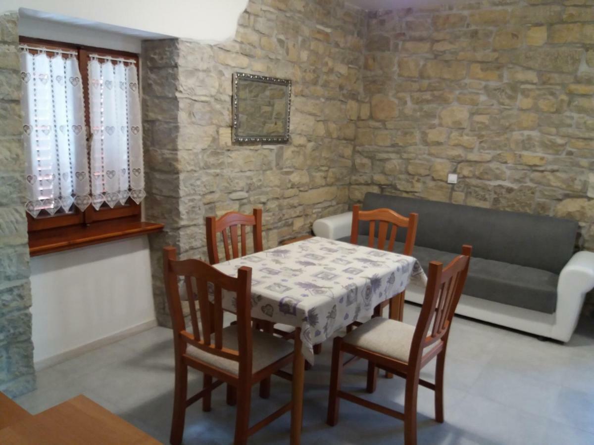 Apartment Damiani Grožnjan